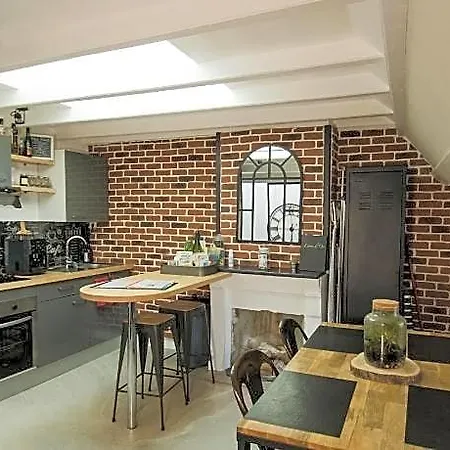 Hotel La Fabrique Cherbourgeoise 3*